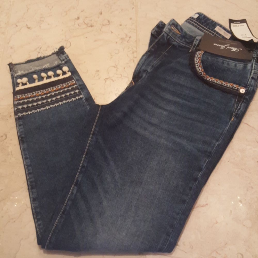 NWT Mavi distressed denim skinny jeans